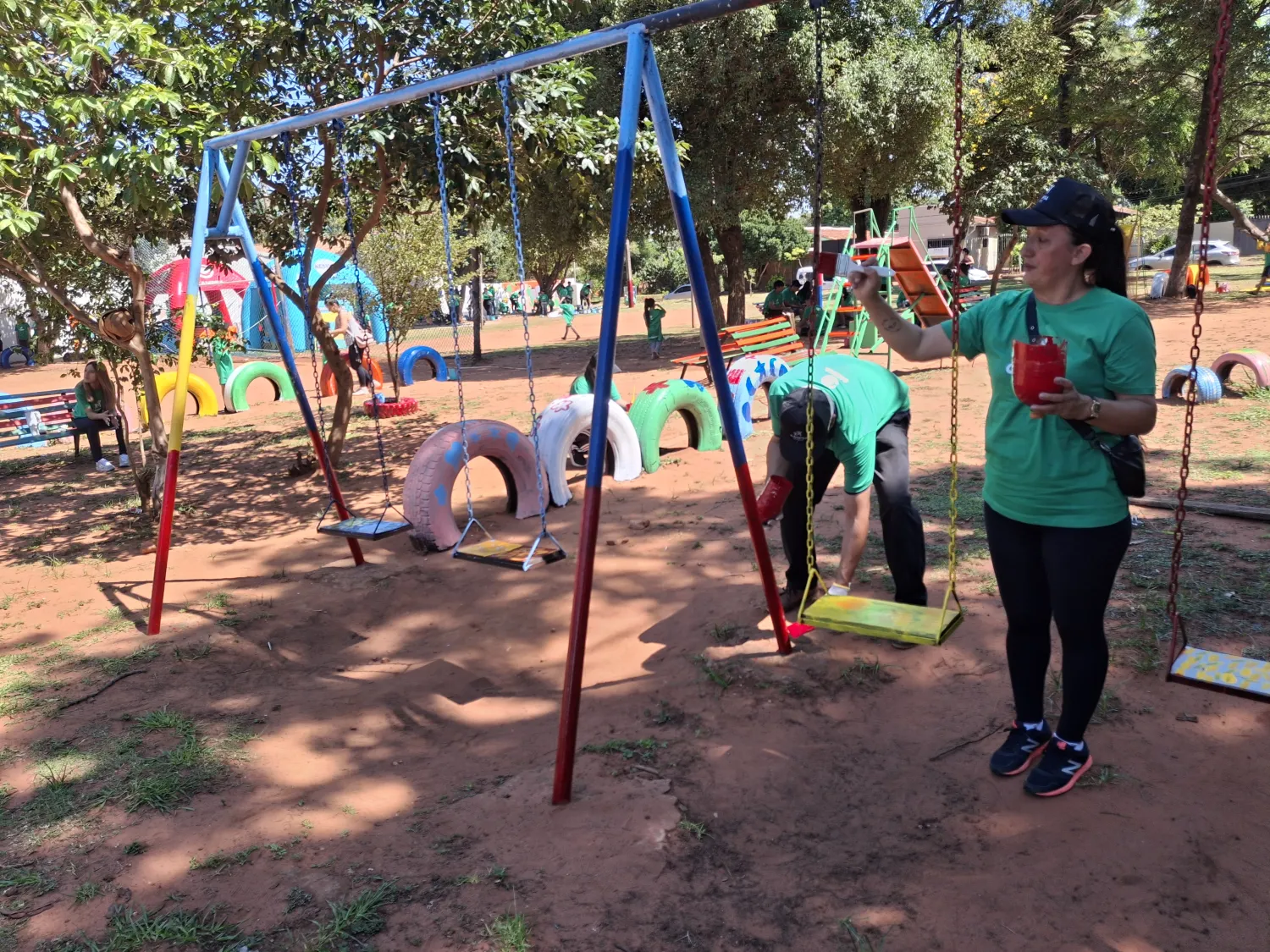 Cahpsa pone color y brillo a plazas de Capiatá